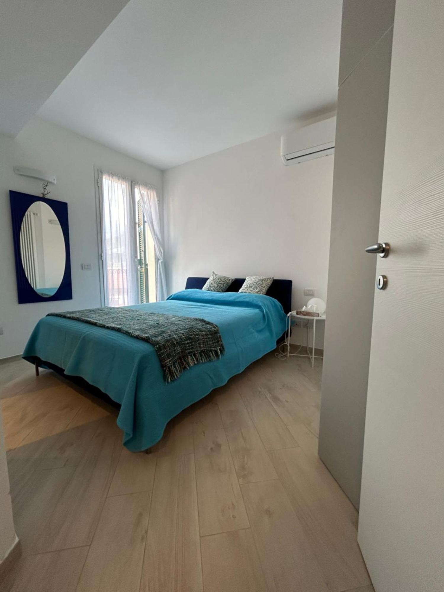 Porro15 Apartman Finale Ligure Kültér fotó